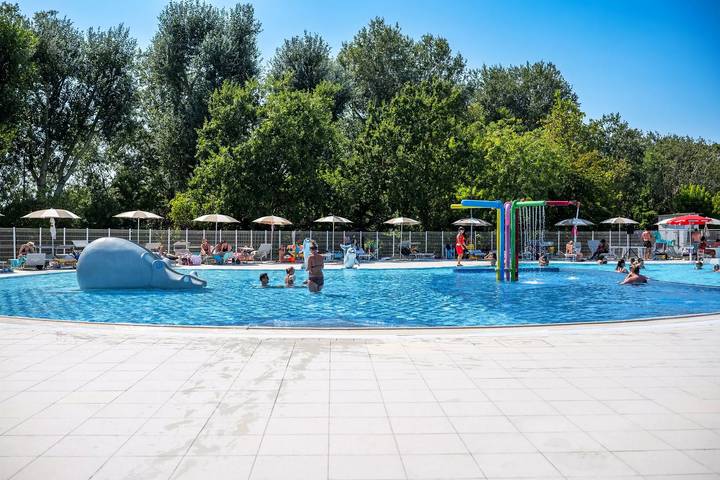 Camping für 6 Personen, mit Pool und Terrasse in Emilia-Romagna - 3