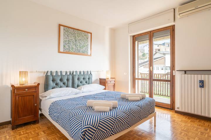 Appartamento intero, Lecco Incanto in Lecco, Prealpi Bergamasche Occidentali