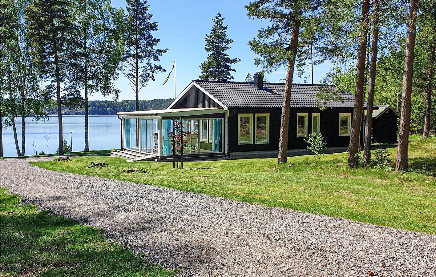 Ferienhaus für 5 Personen mit Terrasse in Dalslands Kanal
