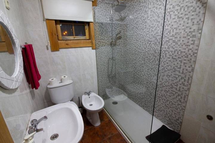 Gîte pour 6 personnes, avec vue et balcon à Covilhã - 4