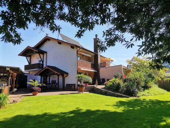 Ferienwohnung für 2 Personen, mit Balkon und Garten sowie Sauna im Pfälzer Wald