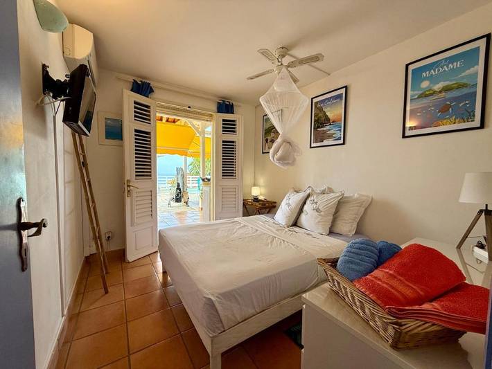 Location de vacances pour 8 personnes, avec piscine ainsi que jardin et vue à Case-Pilote - 4