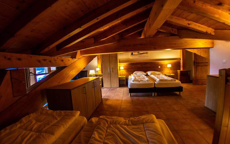 Villa France — Appartement de trois pièces + cabine pour 10 personnes in Saint-François-Longchamp 1650, Saint-François-Longchamp
