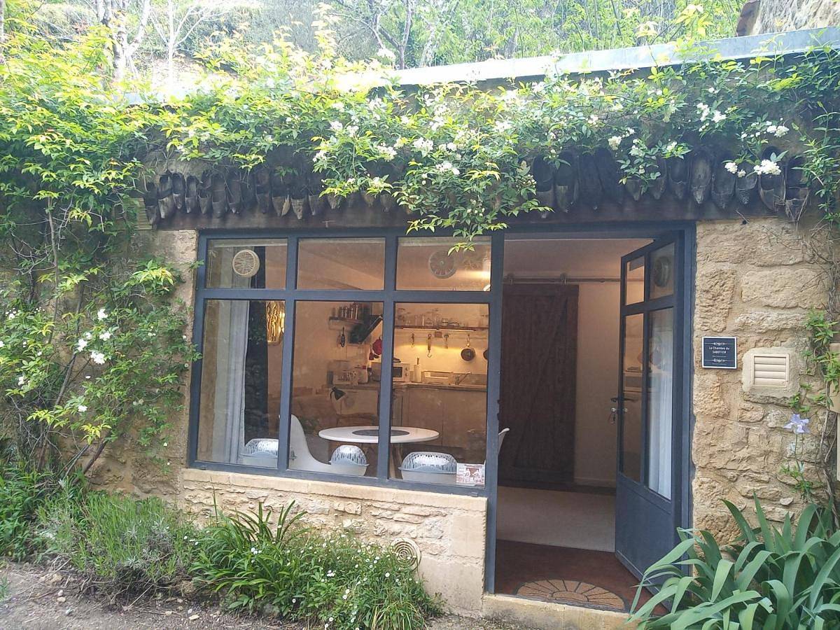 Chambre du Sabotier - Studio troglodytique - A 100 m Baignade en rivière - Location de Canoë - Circuits cyclo - Aire de pique-nique - 3 restaurants in Castelnaud-la-Chapelle, Périgord Noir