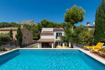 Chalet in Pollença, Serra de Tramuntana für 8 