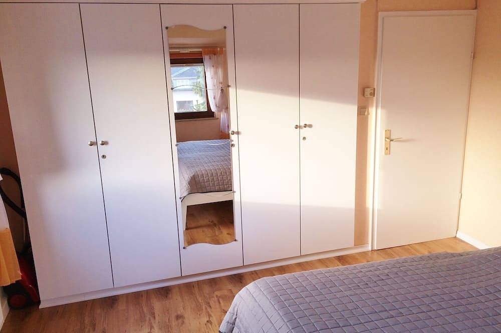 Geheel appartement, Altendiez in het Mooie Lahntal v. Natuur- Fiets- & Cultuurliefh. 1-5 Pers in Altendiez, Lahn-Taunus
