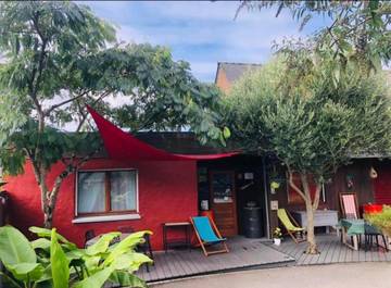 Cottage pour 2 personnes, avec terrasse à Le Hézo
