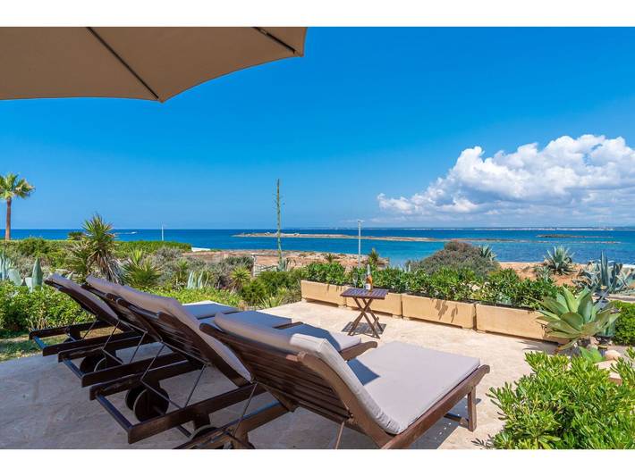 Ferienhaus für 6 Personen, mit Terrasse und Garten in Ses Salines - 2