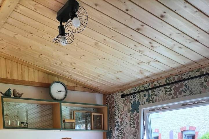 Gîte pour 4 personnes, avec Terrasse et Jardin dans Lacroix-sur-Meuse