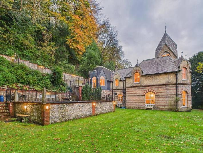 Apartamento de vacaciones para 10 personas, con jardín y balcón además de piscina y jacuzzi - 1