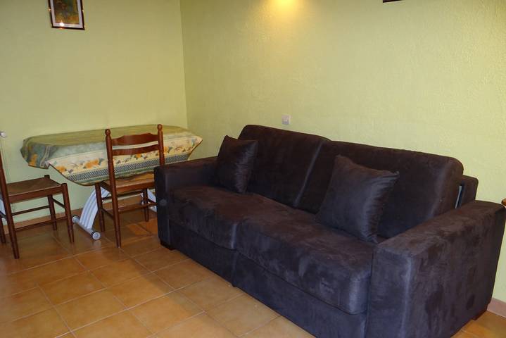 Gîte pour 5 personnes, avec sauna et terrasse ainsi que jardin et piscine à Ortaffa - 4