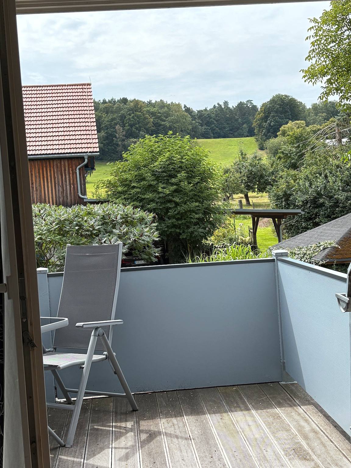 Ganze Wohnung, Apartment 'Rotkehlchen' mit Bergblick, privatem Garten und Wlan in Gohrisch, Elbsandsteingebirge