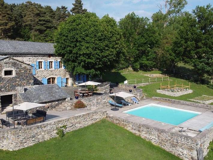 Location de vacances pour 5 personnes, avec piscine à Saint-Étienne-Lardeyrol - 4