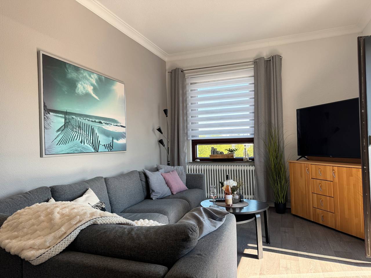 Ganze Wohnung, Apartment 'Fewo Strandperle' mit Gemeinschaftsgarten und Wlan in Tossens, Butjadingen