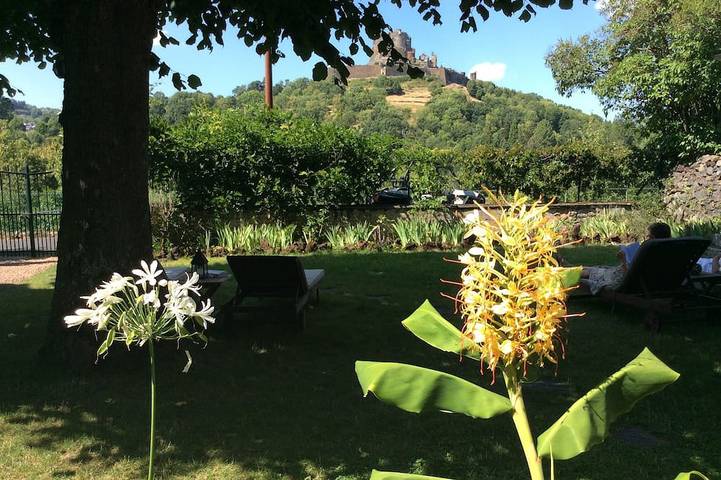 Maison d’hôte pour 2 personnes, avec jardin en Auvergne