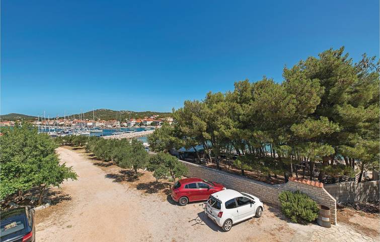 Ferienwohnung für 4 Personen, mit Terrasse, mit Haustier auf Murter - 3
