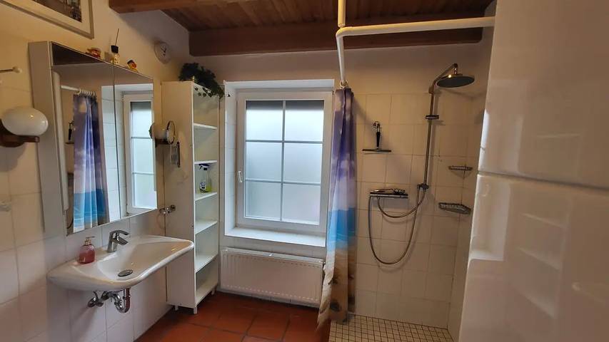 Ferienhaus für 6 Personen, mit Balkon und Garten in Krummhörn - 4