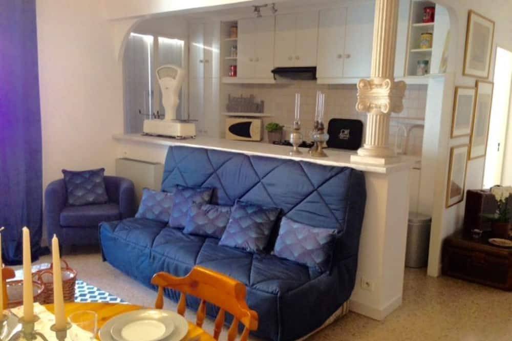 2-room apartment 300 meters from beaches and restaurants in Golfe-Juan, Vallauris