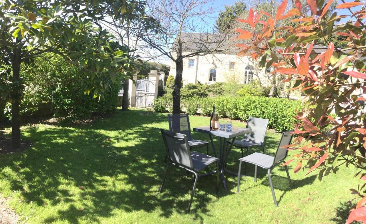 Two-Bedroom House in Saint-Hubert-des-Biards, Région de Bayeux