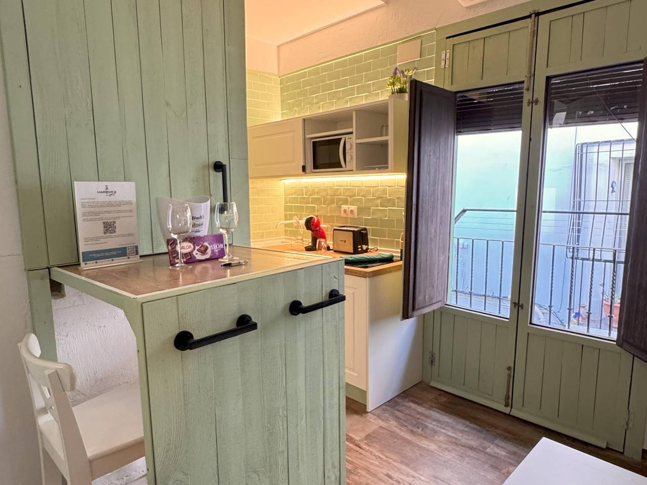 Estudio entero, Prieto Picudo in Villajoyosa, Costa Blanca