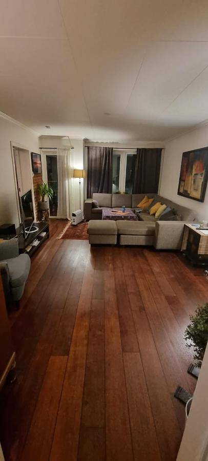 Ferienwohnung für 3 Personen, mit Balkon und Terrasse sowie Garten und Ausblick