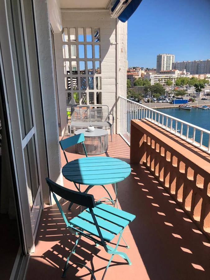 Appartement entier, Riopassions, Grand T3, Belle Vue Mer in Toulon, Côte méditerranéenne (France)