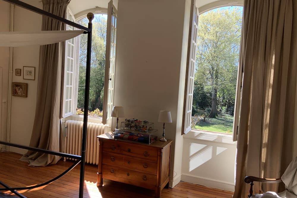 Charm of a family home in Villeneuve-sur-Lot, Villeneuve-sur-Lot region