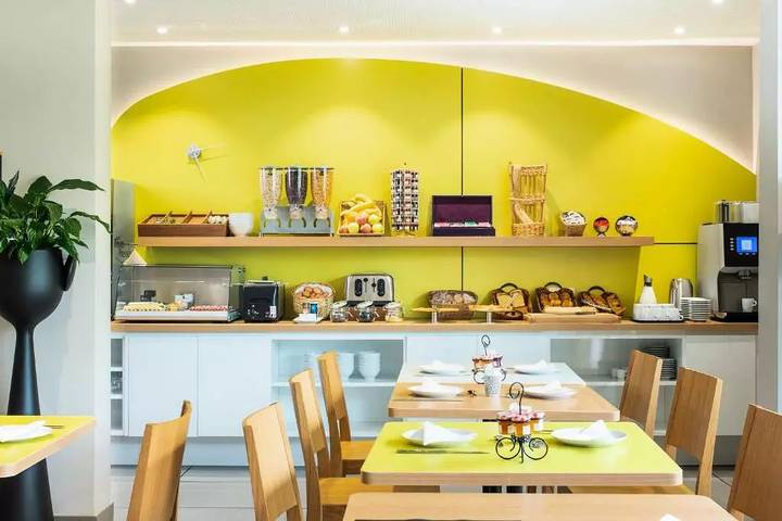 Studio pour 2 personnes, animaux acceptés dans les Hauts-de-Seine - 2