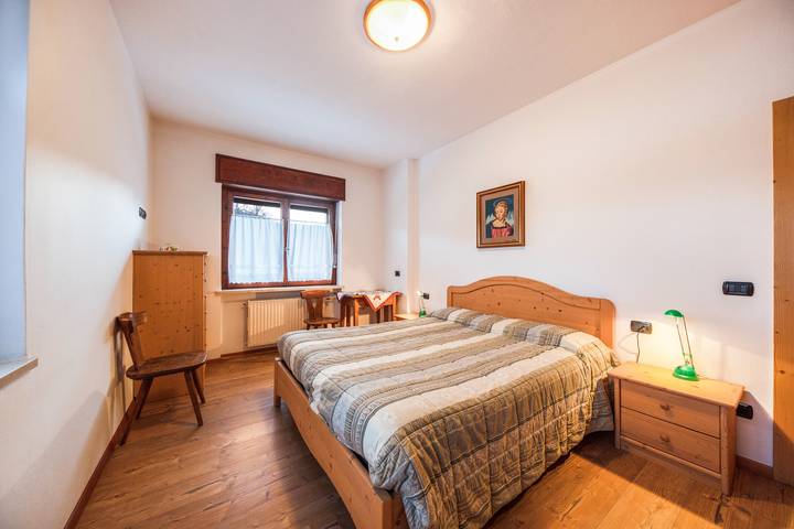 Entire apartment, Apartment "La Pratolina" with Mountain View, Terrace & Garden in Castello-Molina di Fiemme, Fleimstaler Alpen