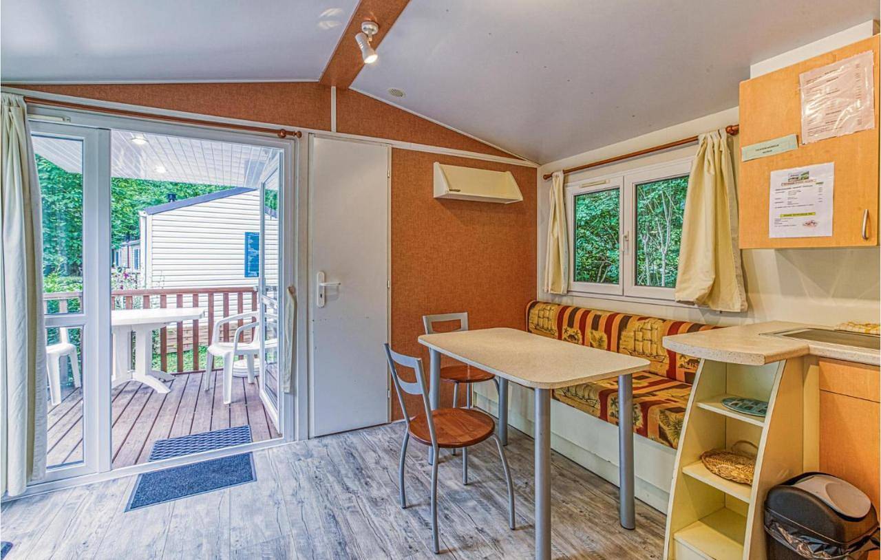 Mobile Home in Conques-en-Rouergue, Aveyron