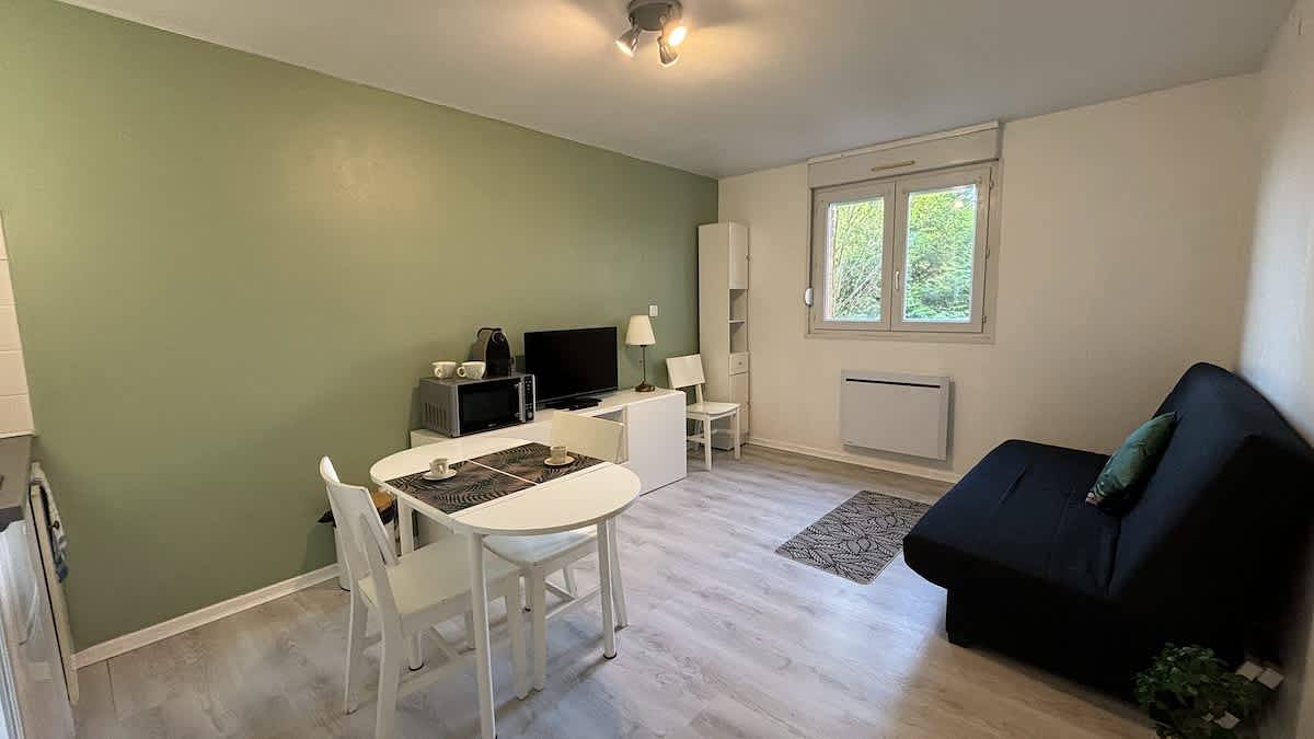 Estudio entero, Studio avec place de parking in Arrás (Paso de Calais), Región de Arras