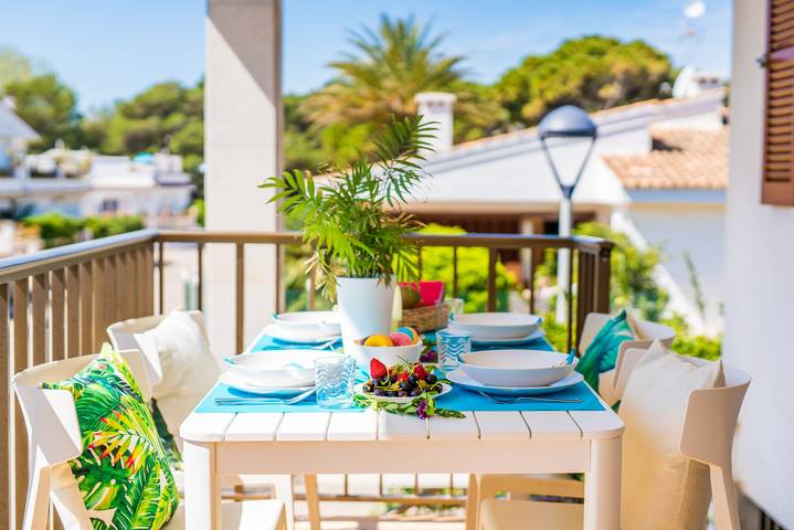 Ferienwohnung für 6 Personen, mit Balkon und Terrasse in Playa de Muro - 2