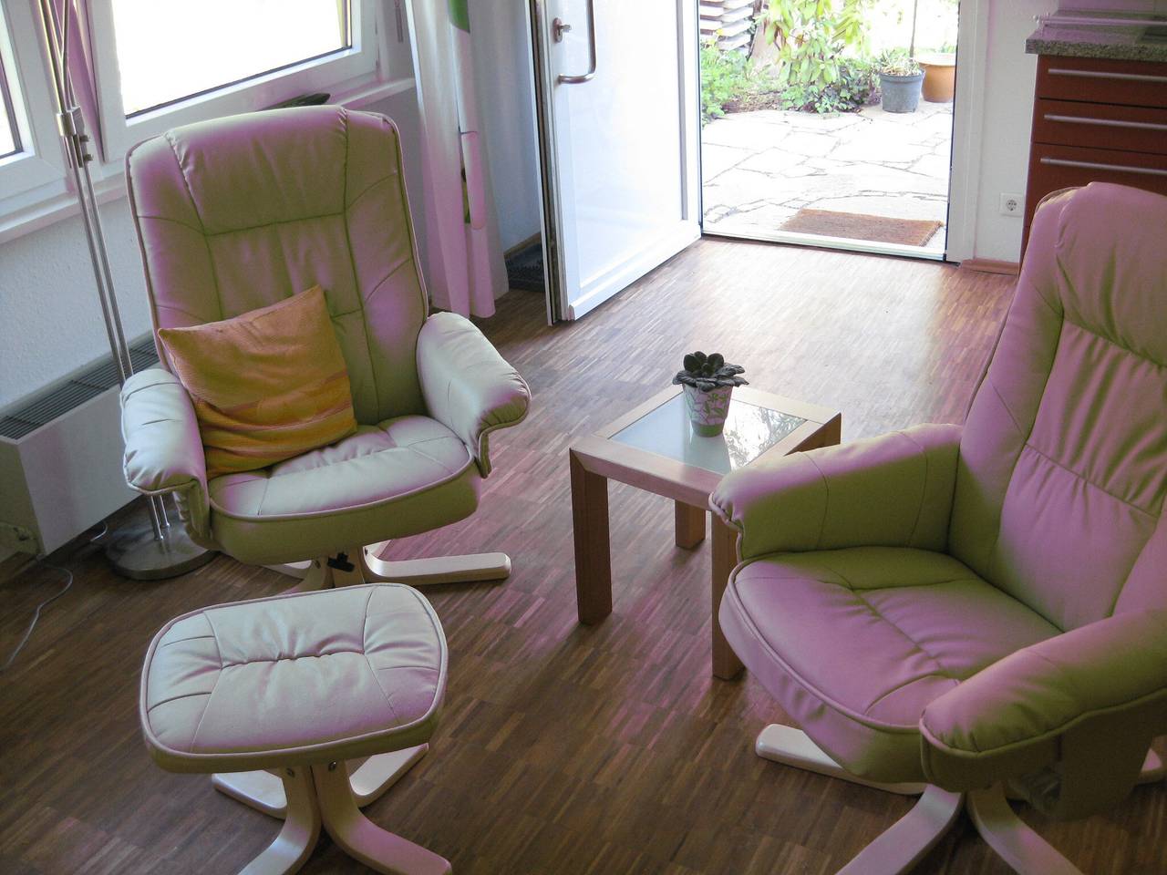 Ganze Wohnung, Ferienwohnung '32qm' mit Privatterrasse und Wi-Fi in Herdwangen-Schönach, Region Bodensee-Oberschwaben