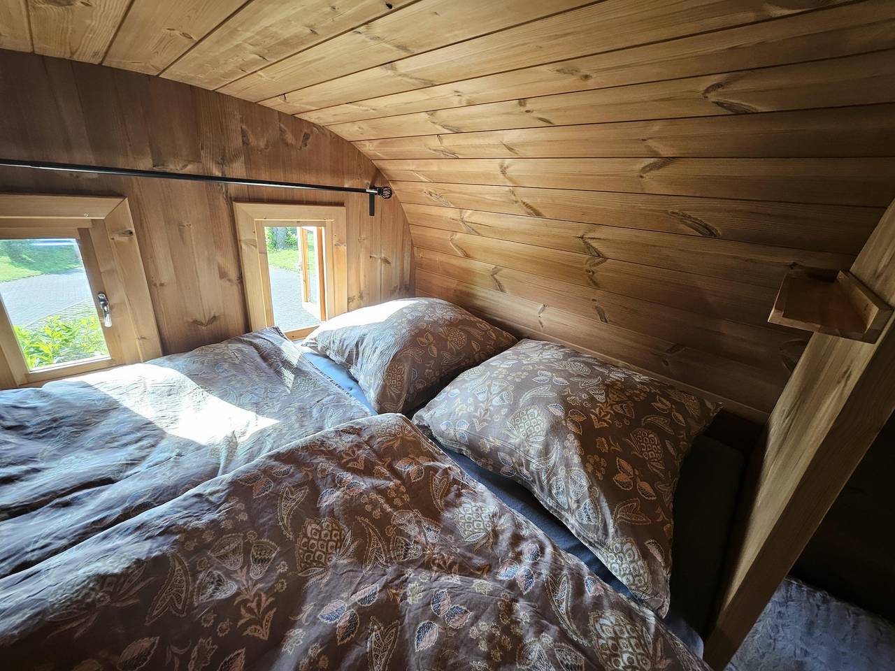Camping im Fass in Bad Dürrenberg, Saale-Unstrut