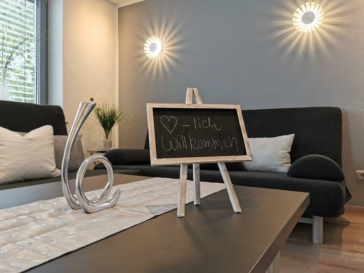 Ganze Ferienwohnung, Luxus-Longstay in Xxl-Wohnung mit Gartenbalkon und Parkplatz in Bensheim, Bergstraße