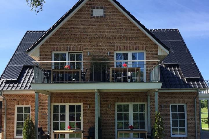 Ferienwohnung für 4 Personen, mit Balkon und Garten sowie Sauna in Haby