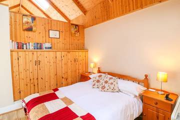 Cottage for 2 People in County Cork, Photo 3