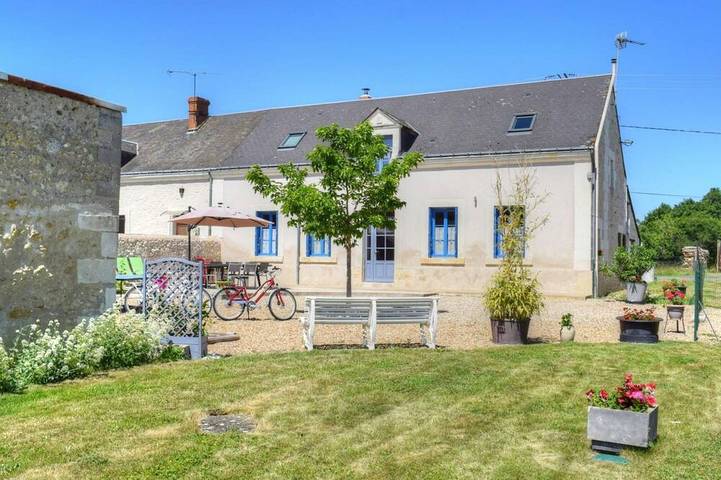 Gîte pour 7 personnes, avec terrasse et jardin