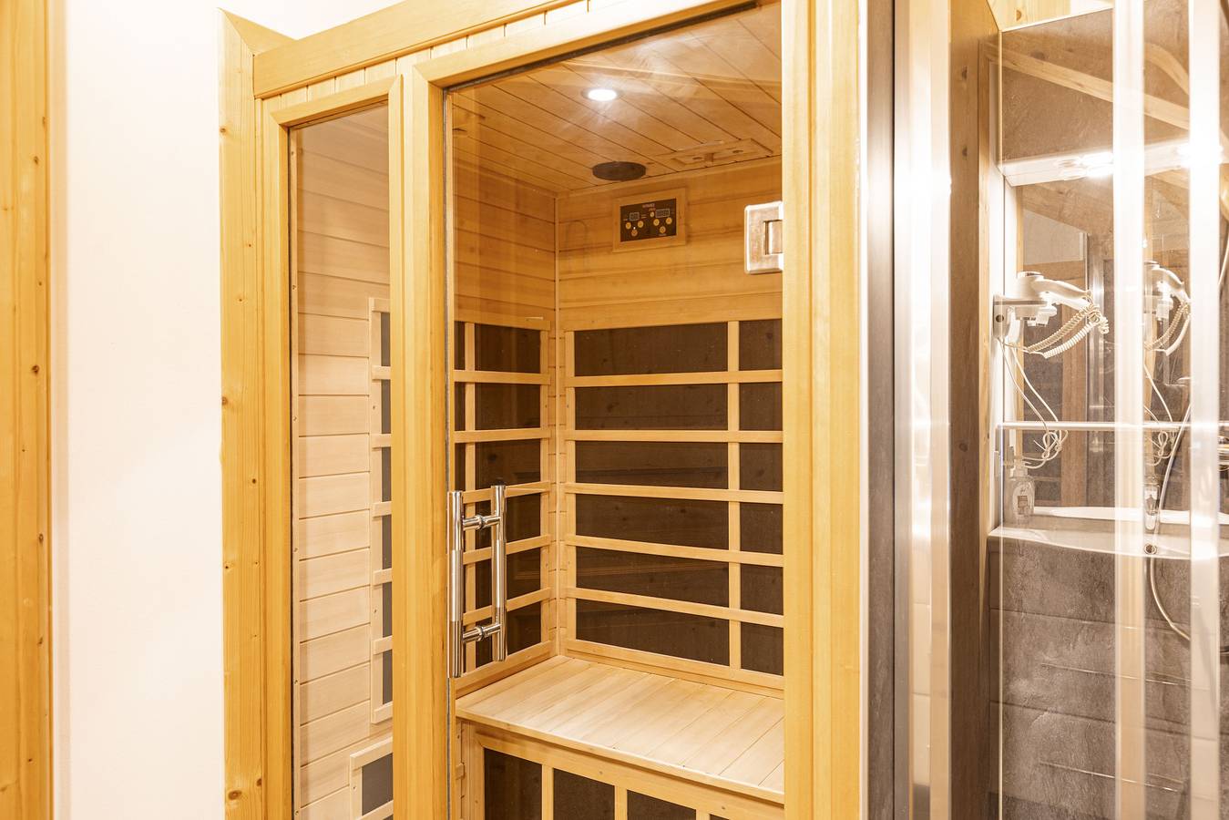 Superior Ferienhaus # 11 mit Ir-Sauna & Whirlwanne in Rottenmanner und Wölzer Tauern, Hohentauern