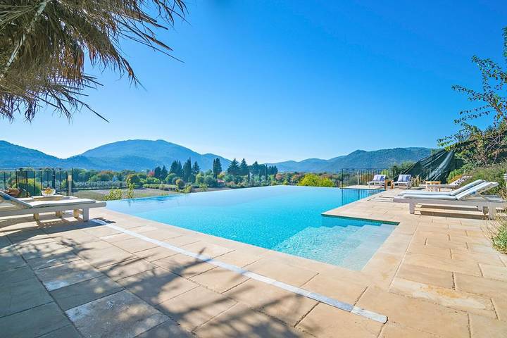 Villa for 8 people, with terrace and garden in Kayaköy