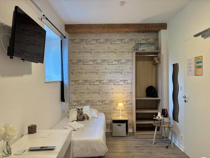 Hôtel pour 2 personnes, avec jardin à Commes - 4