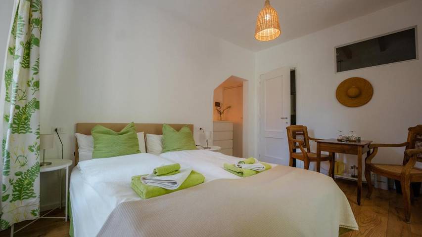 Chambre d’hôte pour 2 personnes, avec piscine et jardin ainsi que vue sur le lac et vue à Mandello del Lario - 3