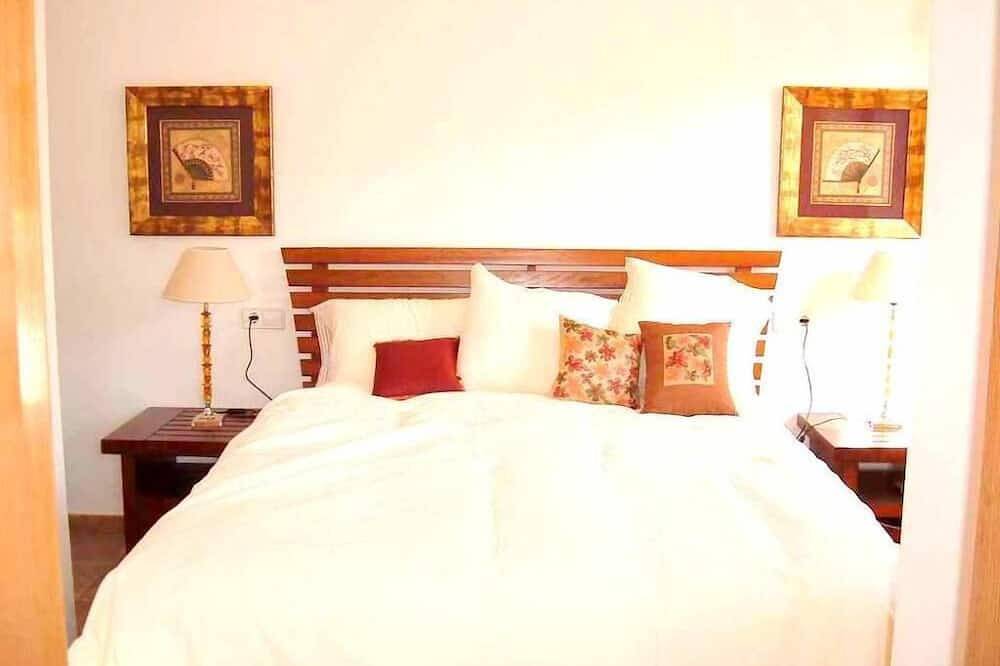 Gran villa de lujo a 800 metros de la playa, aire acondicionado, garaje y Wifi in Peñíscola, Costa del Azahar