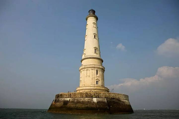 Camping pour 4 personnes, avec terrasse et piscine, animaux acceptés à Royan - 4