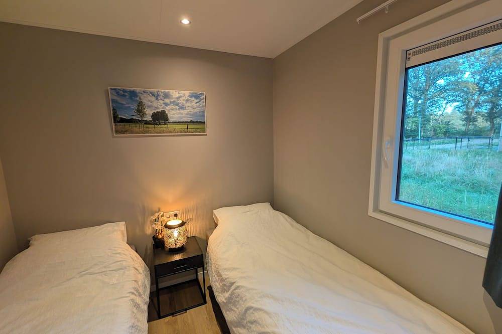 Forest Lodge 111 + Hot tub Het Groene Hert in Sallandse Heuvelrug