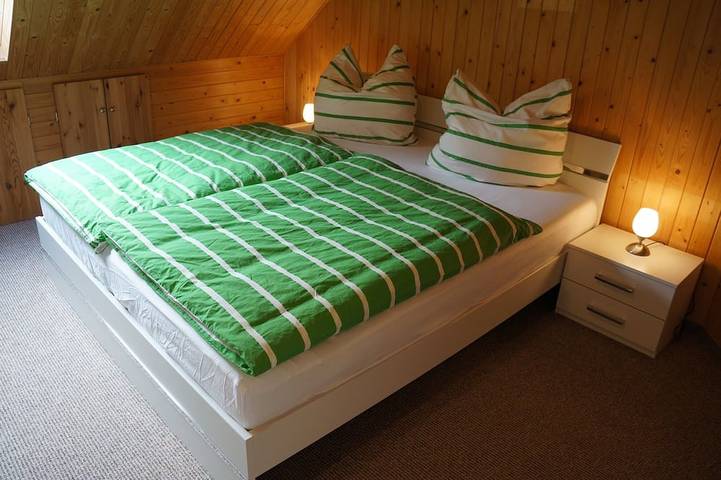 Ganze Wohnung, Dachgeschoss - Ferienwohnung in Finow, Eberswalde