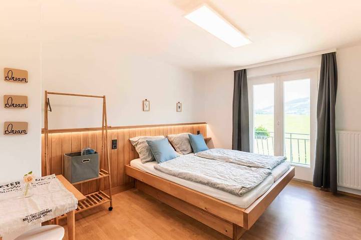 Ferienwohnung für 2 Personen, mit Balkon und Garten