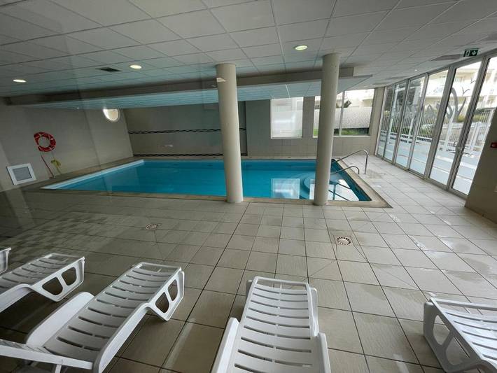 Gîte pour 4 personnes, avec vue et jardin ainsi que piscine et sauna dans Plage Trez-Hir