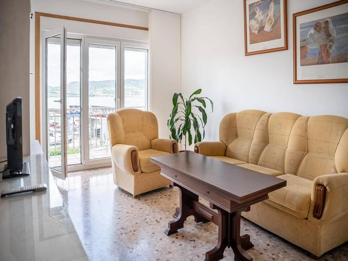 Gîte pour 7 personnes, avec Balcon ainsi que Terrasse et Vue dans Combarro - 3