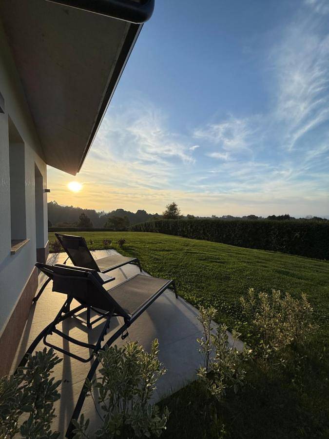 Gîte pour 2 personnes, avec jardin ainsi que terrasse et vue à Cudillero - 3